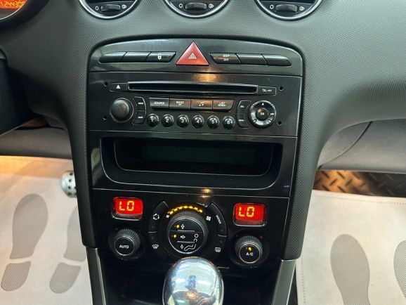 Peugeot 308 Sportium, 1.6 л, АТ, 2011 фото 2