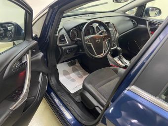 Opel Astra Cosmo, 1.6 л, АКПП, 2012 фото 9