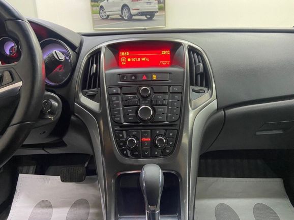 Opel Astra Cosmo, 1.6 л, АТ, 2012 фото 13