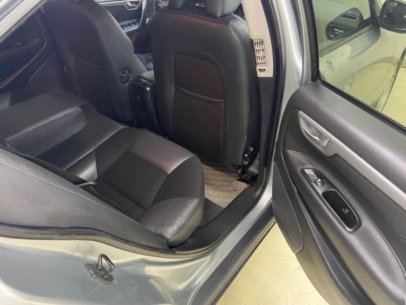 Volvo S60, 2.4 л, АТ, 2007 фото 1