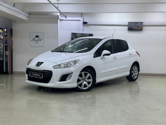 Peugeot 308, 1.6 л, АТ, 2011 фото 3