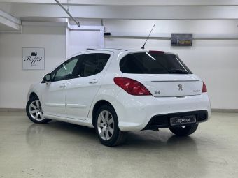Peugeot 308, 1.6 л, АКПП, 2011 фото 6