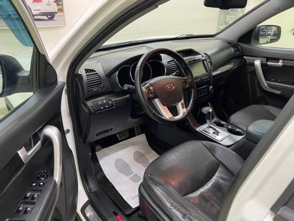 Kia Sorento Prestige, 2.4 л, АТ, 2012 фото 10