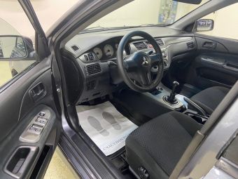 Mitsubishi Lancer, 1.6 л, МКПП, 2006 фото 10