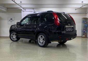 Nissan X-Trail SE Mid, 2.0 л, МКПП, 2012 фото 6