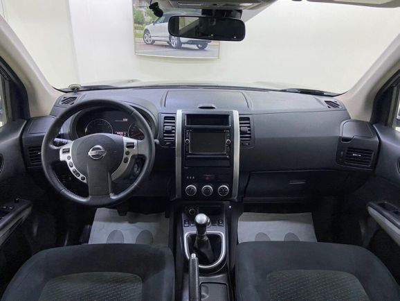 Nissan X-Trail SE Mid, 2.0 л, МТ, 2012 фото 12