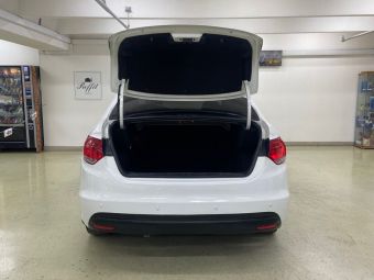 Citroen C4, 1.6 л, МКПП, 2013 фото 9