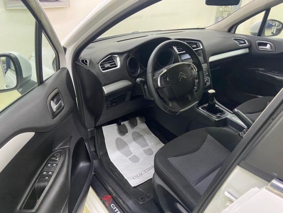 Citroen C4, 1.6 л, МТ, 2013 фото 10