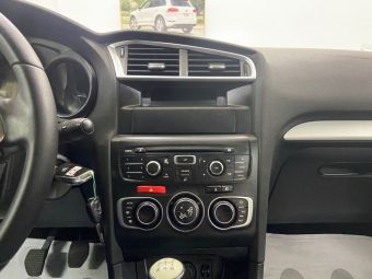 Citroen C4, 1.6 л, МКПП, 2013 фото 13
