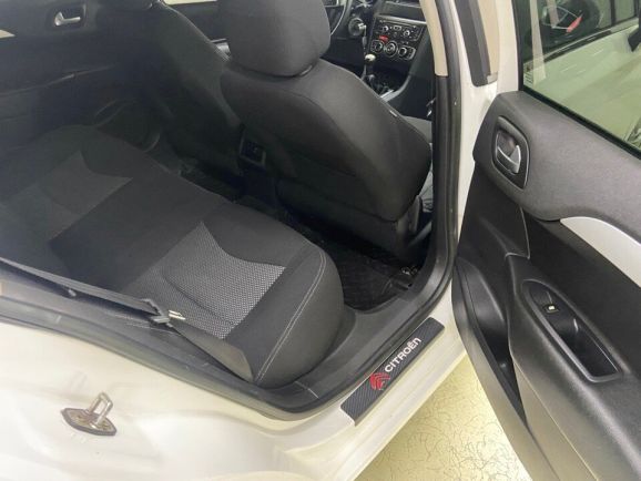 Citroen C4, 1.6 л, МТ, 2013 фото 2