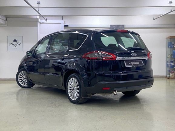 Ford S-MAX Titanium, 2.0 л, АТ, 2010 фото 6