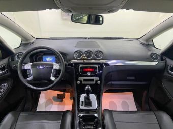 Ford S-MAX Titanium, 2.0 л, АКПП, 2010 фото 13