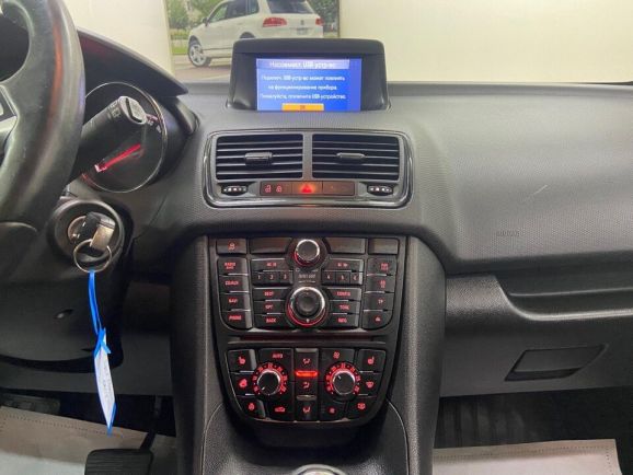 Opel Meriva, 1.4 л, АТ, 2013 фото 15