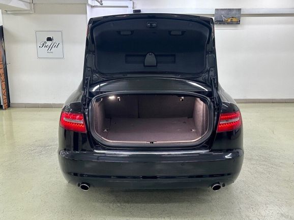 Audi A6, 2.8 л, АТ, 2010 фото 1