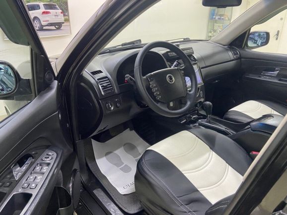SsangYong Rexton Elegance, 2.7 л, АТ, 2012 фото 12
