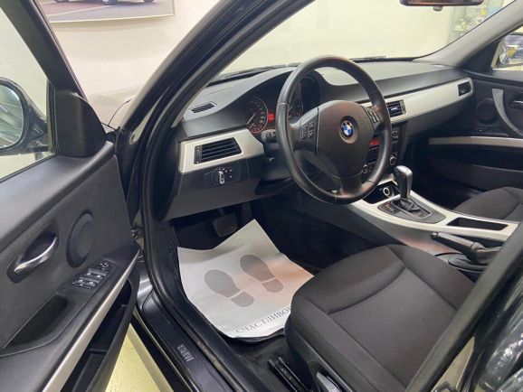 BMW 3 серии, 2.0 л, АТ, 2011 фото 10