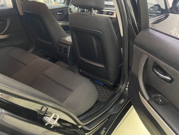 BMW 3 серии, 2.0 л, АТ, 2011 фото 2