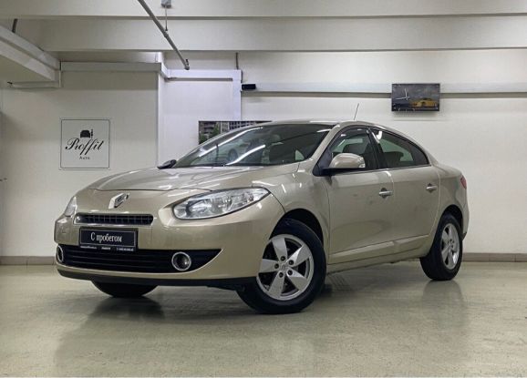 Renault Fluence, 2.0 л, Вариатор, 2012 фото 3