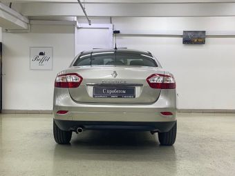 Renault Fluence, 2.0 л, Вариатор, 2012 фото 6