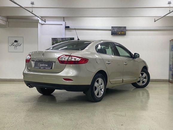Renault Fluence, 2.0 л, Вариатор, 2012 фото 7