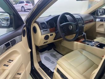 Volkswagen Touareg, 3.2 л, АКПП, 2005 фото 10
