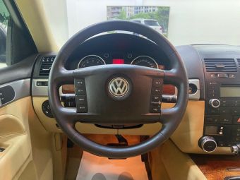 Volkswagen Touareg, 3.2 л, АКПП, 2005 фото 13