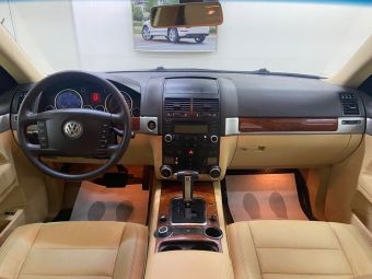 Volkswagen Touareg, 3.2 л, АКПП, 2005 фото 14