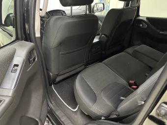 Nissan Pathfinder, 2.5 л, МКПП, 2011 фото 19