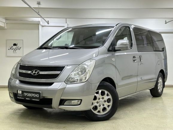 Hyundai Grand Starex, 2.5 л, АТ, 2011 фото 3