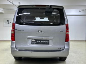 Hyundai Grand Starex, 2.5 л, АКПП, 2011 фото 7