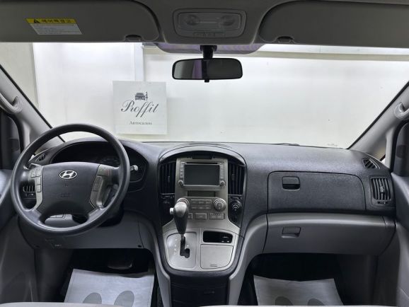 Hyundai Grand Starex, 2.5 л, АТ, 2011 фото 14