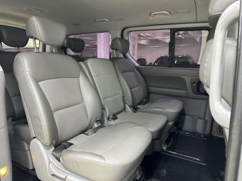 Hyundai Grand Starex, 2.5 л, АКПП, 2011 фото 16