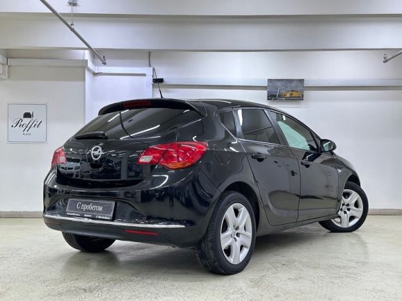 Opel Astra, 1.6 л, АТ, 2012 фото 8