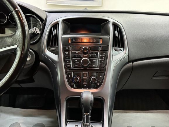 Opel Astra, 1.6 л, АТ, 2012 фото 12