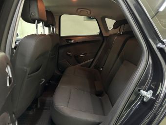 Opel Astra, 1.6 л, АКПП, 2012 фото 2