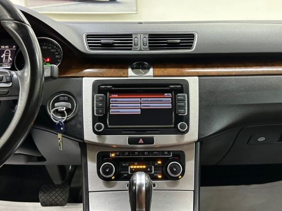 Volkswagen Passat CC, 1.8 л, Робот, 2011 фото 14