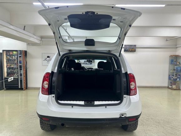 Renault Duster, 2.0 л, АТ, 2014 фото 9