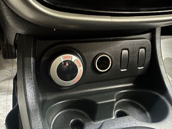 Renault Duster, 2.0 л, АТ, 2014 фото 12