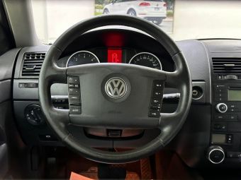Volkswagen Touareg, 2.5 л, АКПП, 2009 фото 12