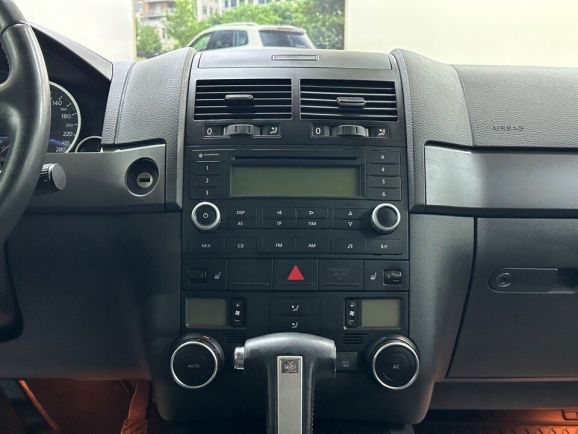 Volkswagen Touareg, 2.5 л, АТ, 2009 фото 14