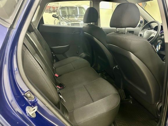 Hyundai i30 Comfort, 1.6 л, АТ, 2010 фото 1