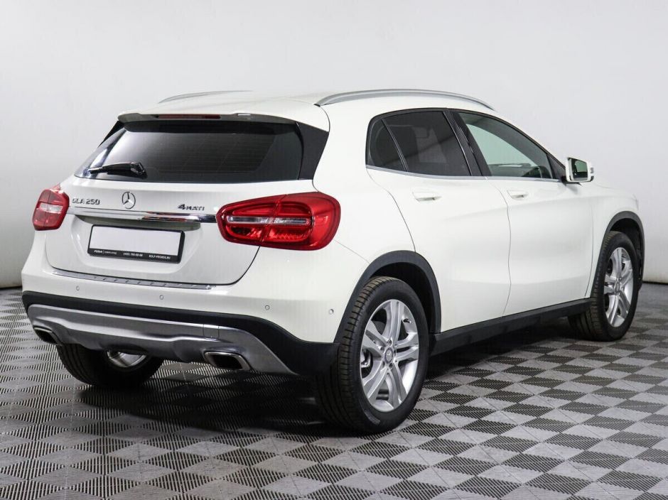 Mercedes-Benz GLA, 2.0 л, Робот, 2016 фото 6