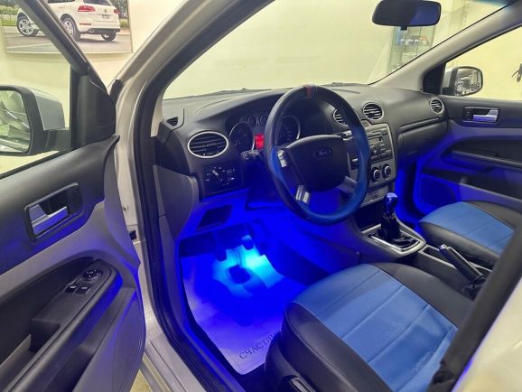 Ford Focus Comfort, 1.6 л, МТ, 2008 фото 9