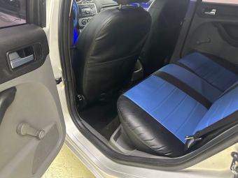 Ford Focus Comfort, 1.6 л, МКПП, 2008 фото 10