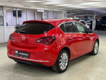 Opel Astra Cosmo, 1.6 л, АКПП, 2013 фото 6