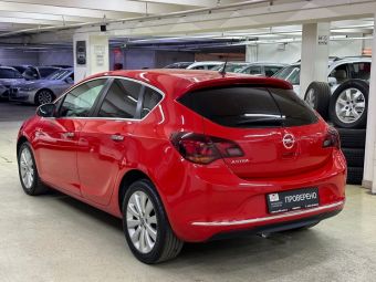 Opel Astra Cosmo, 1.6 л, АКПП, 2013 фото 8
