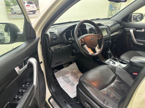 Kia Sorento Luxe, 2.4 л, АТ, 2011 фото 11