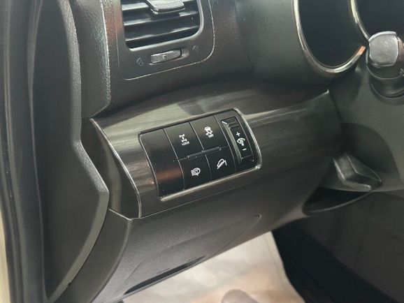 Kia Sorento Luxe, 2.4 л, АТ, 2011 фото 13