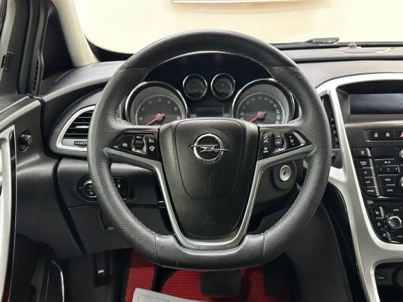 Opel Astra, 1.4 л, АТ, 2013 фото 11