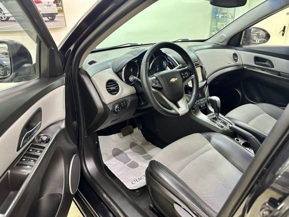 Chevrolet Cruze LTZ, 1.8 л, АТ, 2013 фото 10